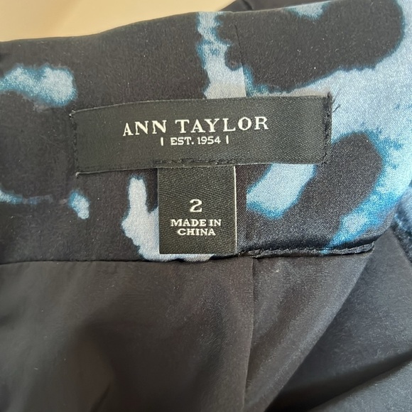Ann Taylor- Women’s silk skirt - Picture 3 of 3